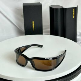 Picture of Balenciga Sunglasses _SKUfw55563914fw